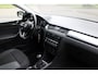 Skoda Rapid Spaceback 1.2 TSI Parkeersens. A, Stoelverwarming, Airco, Cruise control, Elektrische ramen, Leder, 16" LMV