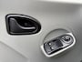 Renault Master T35 2.5dCi 120pk L2H2 Airco Cruise Camera
