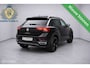 Volkswagen T-Roc - 1.5 TSI 3xR-Line PANO ACC Cam Virtual