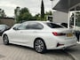 BMW 3-Serie 330e SPORT LINE SFEER+CARPLAY+SPORTSTOELEN+LED