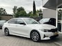 BMW 3-Serie 330e SPORT LINE SFEER+CARPLAY+SPORTSTOELEN+LED