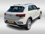 Volkswagen T-Roc 1.0 TSI Life Edition / Camera / CarPlay / Keyless / 17'' / Stoelverwarming / DAB / ACC / Climate Control