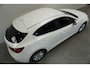 Mazda 3 2.0 TS+ AUTOMAAT! NAVI CLIMA ST. VERW. TREKHAAK etc.