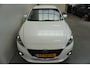 Mazda 3 2.0 TS+ AUTOMAAT! NAVI CLIMA ST. VERW. TREKHAAK etc.