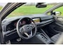 Volkswagen Golf 8 GTE Pano Black style IQ light ACC Camera Trekhaak Carplay