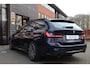 BMW 3-Serie Touring 330e M-Sport Shadow Line Pano/Laser LED/Leder/360/Keyless/Headup/ACC/Dodehoek