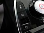 Kia Niro EV e-Niro ExecutiveLine 64 kWh | Panoramadak | Stoel/Stuurwielverwarming | JBL | Adaptieve Cruise Control | Keyless Go | LED Koplampen |