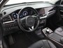 Kia Niro EV e-Niro ExecutiveLine 64 kWh | Panoramadak | Stoel/Stuurwielverwarming | JBL | Adaptieve Cruise Control | Keyless Go | LED Koplampen |