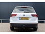 Volkswagen Tiguan 1.4 TSI Connected Series | Trekhaak | Panoramadak | Stoelverwarming | Apple Carplay / Android Auto | DAB+ radio