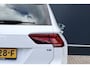 Volkswagen Tiguan 1.4 TSI Connected Series | Trekhaak | Panoramadak | Stoelverwarming | Apple Carplay / Android Auto | DAB+ radio