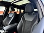 BMW 3-Serie Touring 330e Xdrive M Sport |Pano|Carbon|HUD|H&K