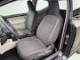 Volkswagen Up! 1.0 high up! | Parkeersensren | Nieuwe apk + 4 banden | Stoelverwarming | Airco | Navigatie | Leder pakket