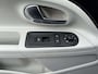 Volkswagen Up! 1.0 high up! | Parkeersensren | Nieuwe apk + 4 banden | Stoelverwarming | Airco | Navigatie | Leder pakket