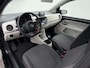Volkswagen Up! 1.0 high up! | Parkeersensren | Nieuwe apk + 4 banden | Stoelverwarming | Airco | Navigatie | Leder pakket