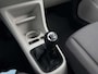 Volkswagen Up! 1.0 high up! | Parkeersensren | Nieuwe apk + 4 banden | Stoelverwarming | Airco | Navigatie | Leder pakket