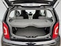 Volkswagen Up! 1.0 high up! | Parkeersensren | Nieuwe apk + 4 banden | Stoelverwarming | Airco | Navigatie | Leder pakket
