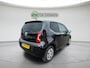 Volkswagen Up! 1.0 high up! | Parkeersensren | Nieuwe apk + 4 banden | Stoelverwarming | Airco | Navigatie | Leder pakket