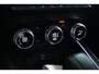 Renault Clio 1.6 E-Tech Hybrid 140 Intens | Cruise Control | 360 Camera | Trekhaak | Navi | Carplay | Climate | LED | 17 Inch | Keyless