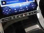 Mercedes-Benz GLC 300e 4MATIC Luxury Line | Panoramadak | Trekhaak | Rij assistentiepakket | Winter pakket |