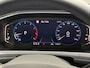 Volkswagen T-Roc 1.5 TSI 150pk DSG Style | Dode hoek | Camera | Keyless | Elek. Achterklep | Rijklaar incl. garantie