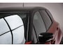 Renault Captur 1.2 TCe Helly Hansen | NAVI / TREKHAAK / STYLE- PACK | R LINK | CAMERA | 17"