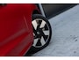Volvo XC60 2.0 T8 Plug-in hybrid AWD Ultimate Dark | SOH 100% | Panoramadak | Harman/Kardon | Apple Carplay/Android Auto | HUD | Cruise control adaptief | Stoelverwarming V+A |