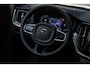 Volvo XC60 2.0 T8 Plug-in hybrid AWD Ultimate Dark | SOH 100% | Panoramadak | Harman/Kardon | Apple Carplay/Android Auto | HUD | Cruise control adaptief | Stoelverwarming V+A |