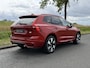Volvo XC60 2.0 T8 Plug-in hybrid AWD Ultimate Dark | SOH 100% | Panoramadak | Harman/Kardon | Apple Carplay/Android Auto | HUD | Cruise control adaptief | Stoelverwarming V+A |