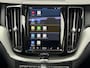 Volvo XC60 2.0 T8 Plug-in hybrid AWD Ultimate Dark | SOH 100% | Panoramadak | Harman/Kardon | Apple Carplay/Android Auto | HUD | Cruise control adaptief | Stoelverwarming V+A |