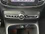Volvo XC40 Recharge Twin Plus 78 kWh | SOH 94,2% | Warmtepomp | Navigatie | Stoelverwarming | Dodehoekdetectie | Apple Carplay/Android Auto | Achteruitrijcamera | Half stof-leder |