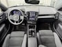 Volvo XC40 Recharge Twin Plus 78 kWh | SOH 94,2% | Warmtepomp | Navigatie | Stoelverwarming | Dodehoekdetectie | Apple Carplay/Android Auto | Achteruitrijcamera | Half stof-leder |