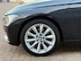 BMW 3-Serie 320i High Executive