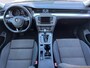 Volkswagen Passat Variant 1.4 TSI Comfortline Business /Apple Carplay/Trekhaak/PDC V+A/Climate/Navi/ErgoComfort stoelen/Lendensteun/(MET GARANTIE*)