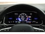 Volkswagen T-Roc 1.5 TSI 150pk DSG R-Line Edition Trekhaak Camera Navigatie Stoelverwarming LED Massage