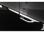 Volkswagen T-Roc 1.5 TSI 150pk DSG R-Line Edition Trekhaak Camera Navigatie Stoelverwarming LED Massage