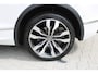 Volkswagen Tiguan 1.4 TSI eHybrid R-Line Business | Incl. 12 maanden garantie | Adaptieve cruise control | Apple carplay/Android auto | Uitklapbare trekhaak | 360° camera | Stoel verwarming voor + achter | Memory seats | Stuurverwarming |
