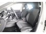 Skoda Octavia Ambition 1.0 e-TSI 110pk DSG-7 | Navigatie | Park Assist | Stoelverwarming | Led verlichting | 17 inch zwarte velgen | Verlengde garantie