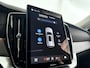 Volvo XC90 T8 Plug-in hybrid AWD Ultra Dark | Panoramadak | 360° camera | Bowers & Wilkins | Stoelventialtie | Head-up Display | Luchtvering | Trekhaak