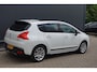 Peugeot 3008 2.0 HDiF HYbrid4 Blue Lease Executive PANO/NAVI/HUD