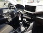 Peugeot 208 ALLURE 1.2PT-100pk Apple Carplay & Android Auto | Adaptieve cruise control | Parkeersensoren voor+achter | Climate control | LMV16 | Bluetooth