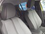 Peugeot 208 ALLURE 1.2PT-100pk Apple Carplay & Android Auto | Adaptieve cruise control | Parkeersensoren voor+achter | Climate control | LMV16 | Bluetooth