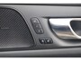 Volvo V60 Cross Country B5 AWD Ultimate | Stoelverwarming | Trekhaak | Panoramadak | Leder | Pilot Assist | BLIS | Full Options