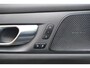 Volvo V60 Cross Country B5 AWD Ultimate | Stoelverwarming | Trekhaak | Panoramadak | Leder | Pilot Assist | BLIS | Full Options