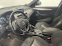 BMW X2 xDrive25e High Executive Sportline Panoramadak Groot Navi carplay/android Sportstoelen stoelverwarming parkeersensoren Voor+Achter Donkere hemel