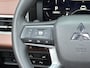 Mitsubishi Outlander 2.4 PHEV Instyle+ | Leder | Panoramadak | Yamaha Premium | Adaptieve Cruise Control | Massagestoelen | FABRIEKSGARANTIE TOT 05-2033!