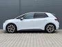 Volkswagen ID.3 204pk First Plus 58 kWh | SoH 95% | Steunhaak | Navigatie | LED Matrix