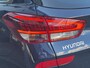 Hyundai i30 Wagon 1.6 T-GDi Premium Automaat | Camera | Carplay | Climate controle | Lederen bekleding | Bestuurdersstoel met geheugen | Dodehoek detectie | Draadloos laden | Full LED | Keyless entry | Stoelverwarming | Stuurverwarming