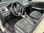 Suzuki Vitara 1.6 High Executive Automaat | Stoelverwarming | Achteruitrijcamera | Afneembare trekhaak | Elektrisch glazen dak