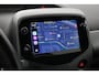 Toyota Aygo 1.0 VVT-i x-joy | Elektrisch vouwdak | Apple Carplay / Android Auto | Clima | Camera | 15 inch | Bluetooth | Privacy glas
