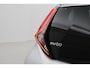 Toyota Aygo 1.0 VVT-i x-joy | Elektrisch vouwdak | Apple Carplay / Android Auto | Clima | Camera | 15 inch | Bluetooth | Privacy glas